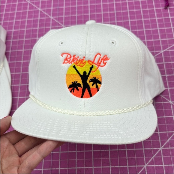 ALL 6 White Embroidered 'Beach Life' Rope-Trim Snapback Hat Scarlett - Picture 3 of 5